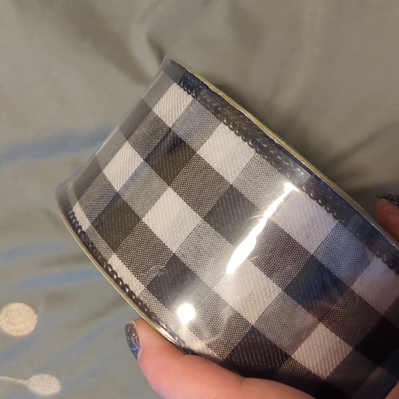 Member's Mark 2.5 inch Wired Edge Plaid Ribbon - 50 yards - Picture 2 of 3